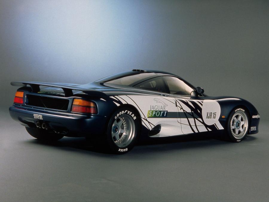  Jaguar XJR15 1990 года  (фото 20 из 24)